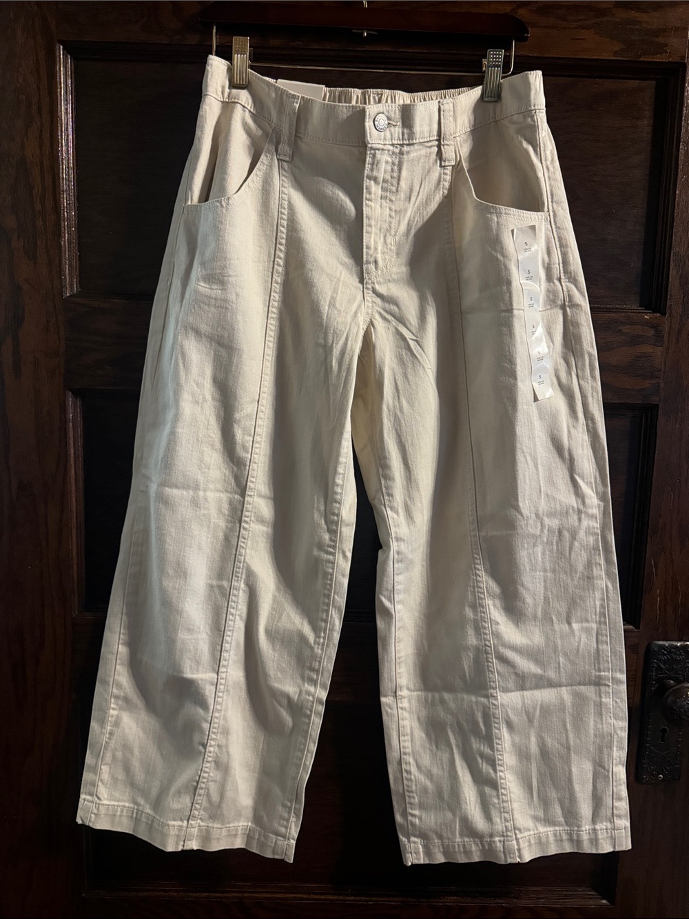 Banana Republic Cream Wide-Leg Summerweight Women's Jean, NWT